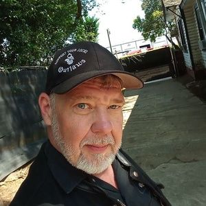 Meet your Posher, Ty